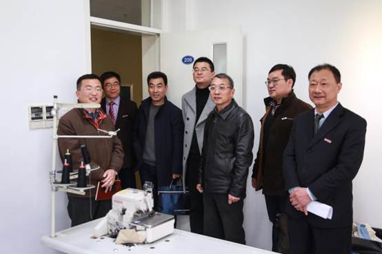 说明: http://www.webvpn.zufedfc.edu.cn/__local/C/3C/2E/9AAD6480B67FE46478249F3E0ED_A8227D26_E3D5.jpg