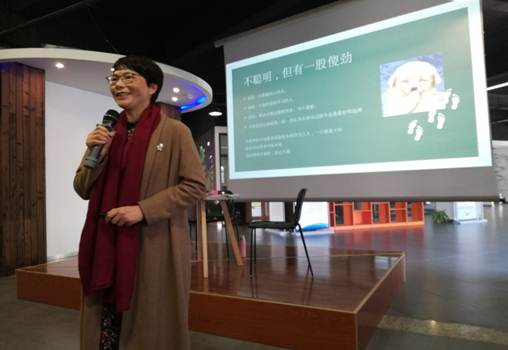 说明: FACE04F6E720FE0CF8B7154325F703A7.jpg